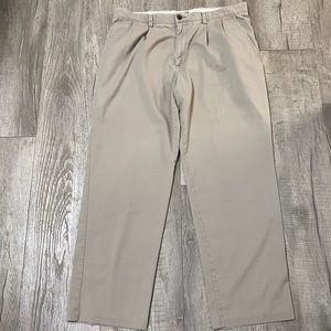 Dockers Classic Fit Men’s Khakis 36W x 32L